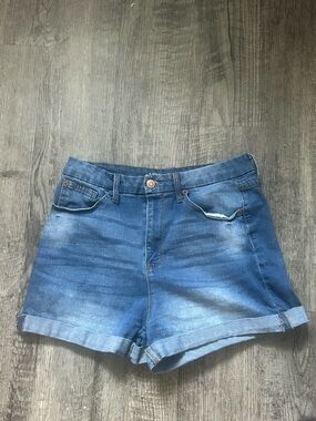 No Boundaries Jean Shorts